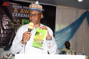 Mashood Mustapha, Nurudeen Adeyemi, Tunde Bakare, others honoured at Lanre Osho's Book Launch and Award Ceremony