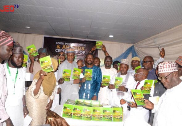 Mashood Mustapha, Nurudeen Adeyemi, Tunde Bakare, others honoured at Lanre Osho's Book Launch and Award Ceremony