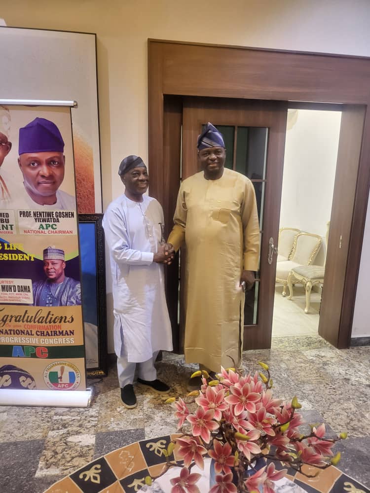 Asiwaju of Offa Meets APC National Chairman, Prof. Nentawe Yilwatda, in Abuja – SpiceyGists Asiwaju of Offa Meets APC National Chairman, Prof. Nentawe Yilwatda, in Abuja